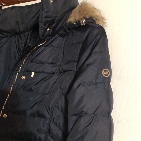 Michael Kors puffer coat - Picture 2 of 6